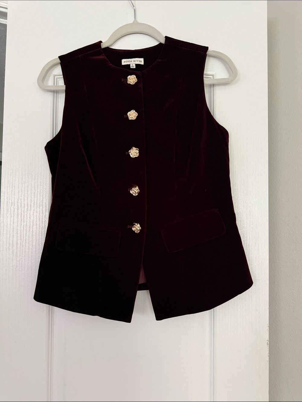 Moon River Velvet Button-Front Vest in Deep Wine